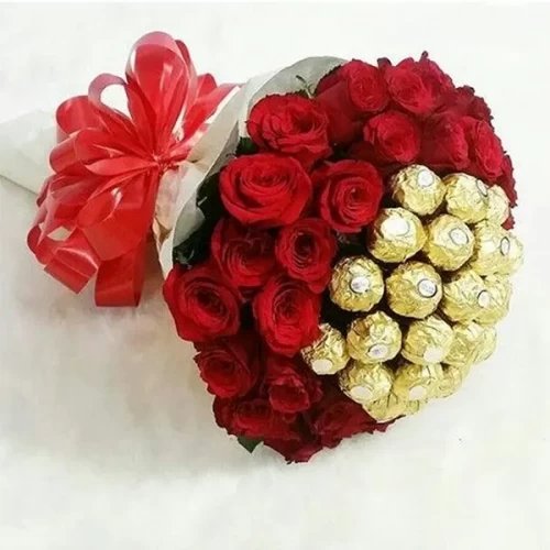 20 Pc Red Rose 16 Pc Ferrero Rocher Chocolate Bouquet