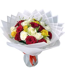 PLEASANT MIXED ROSES BOUQUET
