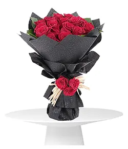DELIGHTFUL RED ROSES BOUQUET